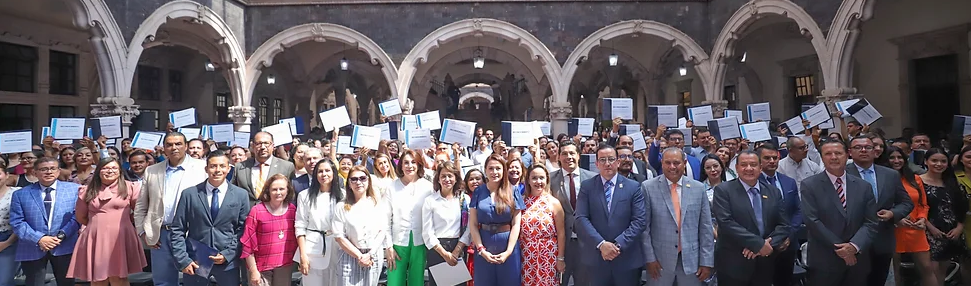 Reconoce Tere Jiménez esfuerzo de docentes y directivos que lograron obtener una plaza definitiva Reconoce Tere Jiménez esfuerzo de docentes y directivos que lograron obtener una plaza definitiva