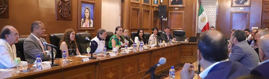 Tere Jiménez y empresarios sumarán esfuerzos para impulsar proyectos de salud en el Estado Tere Jiménez y empresarios sumarán esfuerzos para impulsar proyectos de salud en el Estado