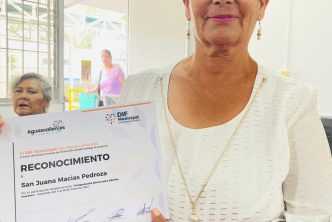 Finaliza DIF Municipal primer curso básico de computación para adultos mayores