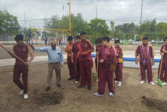 Se suman estudiantes a acciones de reforestación del Municipio de Aguascalientes Se suman estudiantes a acciones de reforestación del Municipio de Aguascalientes