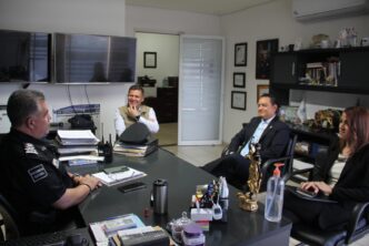 Mantiene estrecha relación de trabajo Seguridad Pública Municipal de Aguascalientes y Contraloría del Estado Mantiene estrecha relación de trabajo Seguridad Pública Municipal de Aguascalientes y Contraloría del Estado