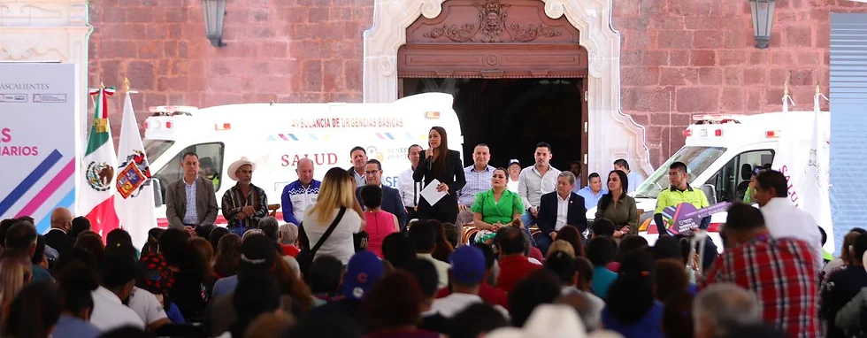 Recibe Tere Jiménez nuevas ambulancias y cerca de 700 apoyos de la Beneficiencia pública para Aguascalientes