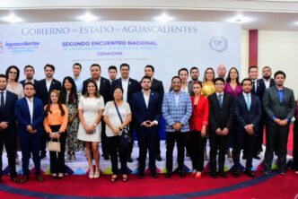 Asiste Leo Montañez al segundo encuentro Nacional de Legisladores y Alcaldes