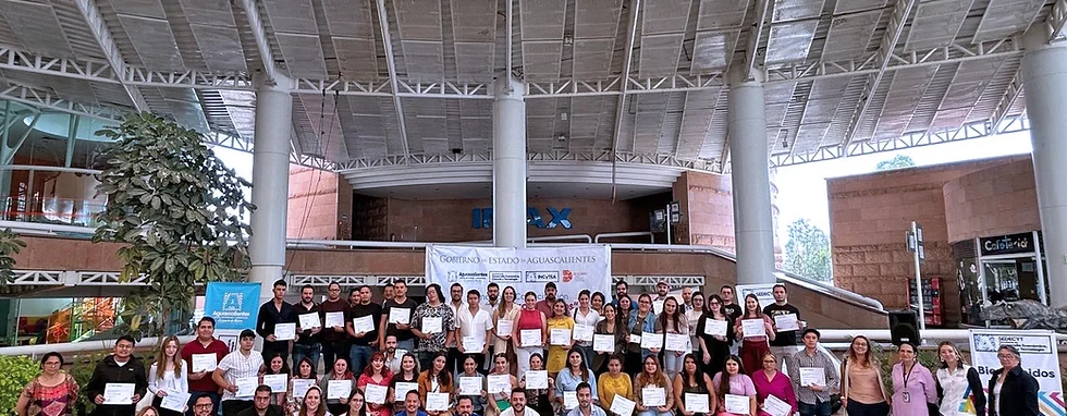 Capacita SEDECYT a jóvenes emprendedores de Municipios para asegurar el éxito de sus proyectos