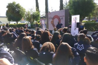 Lleva Municipio el programa alejado de riesgos la Preparatoria Benito Juárez