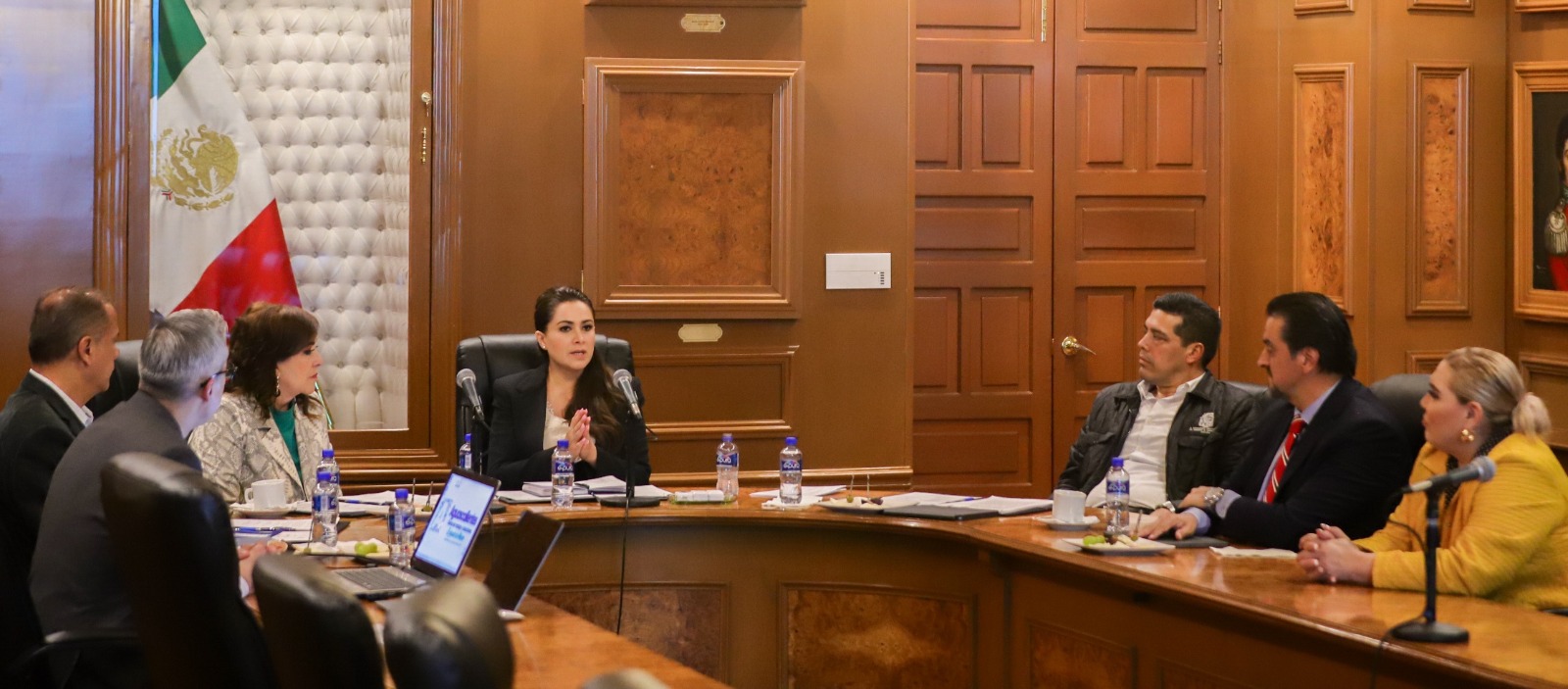 Unen esfuerzos Tere Jiménez y Alcaldes para consolidar la zona Metropolitana Unen esfuerzos Tere Jiménez y Alcaldes para consolidar la zona Metropolitana