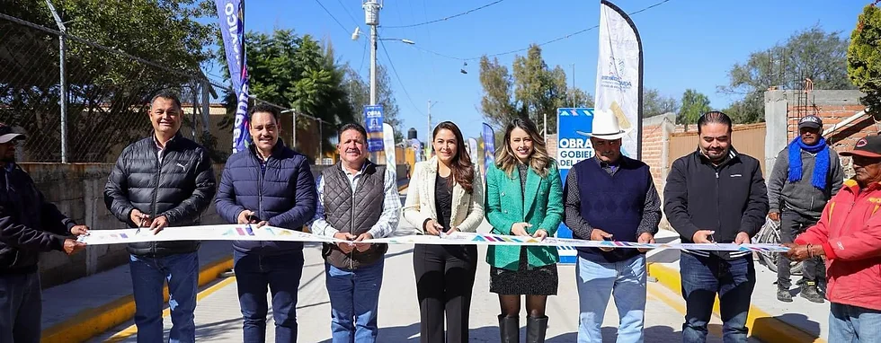 ENTREGA TERE JIMÉNEZ BECAS, OBRA PÚBLICA Y APOYOS DE EMPLEO TEMPORAL EN ASIENTOS