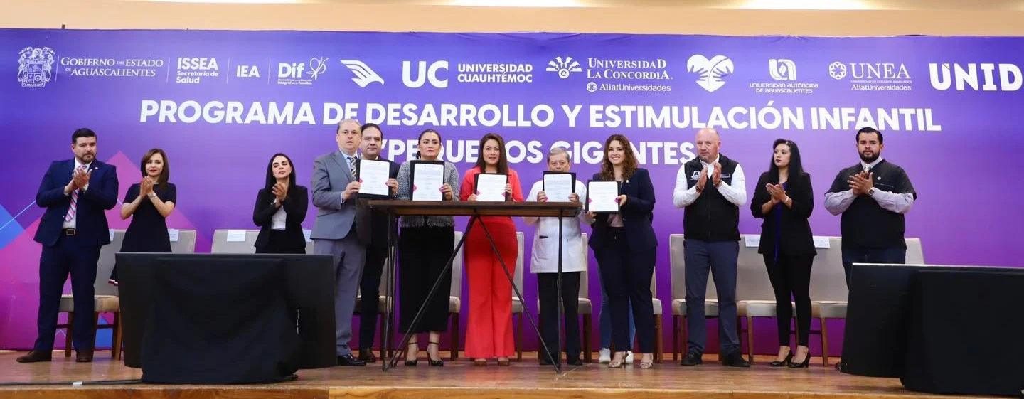 “PEQUEÑOS GIGANTES” IMPULSA EL DESARROLLO INTEGRAL DE NUESTROS NIÑOS Y NIÑAS DE AGUASCALIENTES: TERE JIMÉNEZ “PEQUEÑOS GIGANTES” IMPULSA EL DESARROLLO INTEGRAL DE NUESTROS NIÑOS Y NIÑAS DE AGUASCALIENTES: TERE JIMÉNEZ