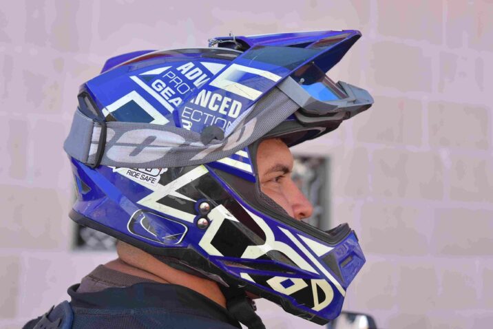 EXHORTA POLICÍA VIAL A MOTOCILISTAS A USAR DE FORMA CORRECTA EL CASCO DE PROTECCIÓN EXHORTA POLICÍA VIAL A MOTOCILISTAS A USAR DE FORMA CORRECTA EL CASCO DE PROTECCIÓN