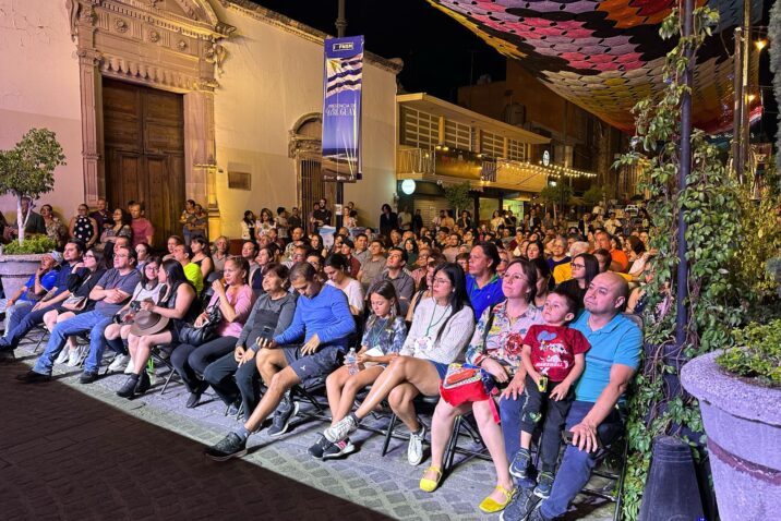LLEGÓ EL FUNK DE HI-MESS AL CORREDOR CULTURAL CARRANZA LLEGÓ EL FUNK DE HI-MESS AL CORREDOR CULTURAL CARRANZA