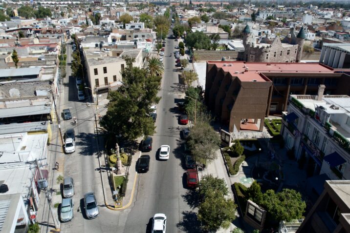 HABRÁ CIERRES VIALES EN LA CALLE VÁZQUEZ DEL MERCADO HABRÁ CIERRES VIALES EN LA CALLE VÁZQUEZ DEL MERCADO