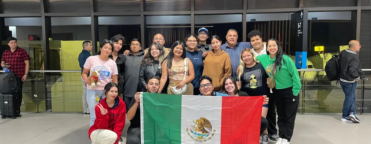 GANAN ESTUDIANTES DE LA UNIVERSIDAD METROPOLITANA CONCURSO INTERNACIONAL DE TECNOLOGÍA