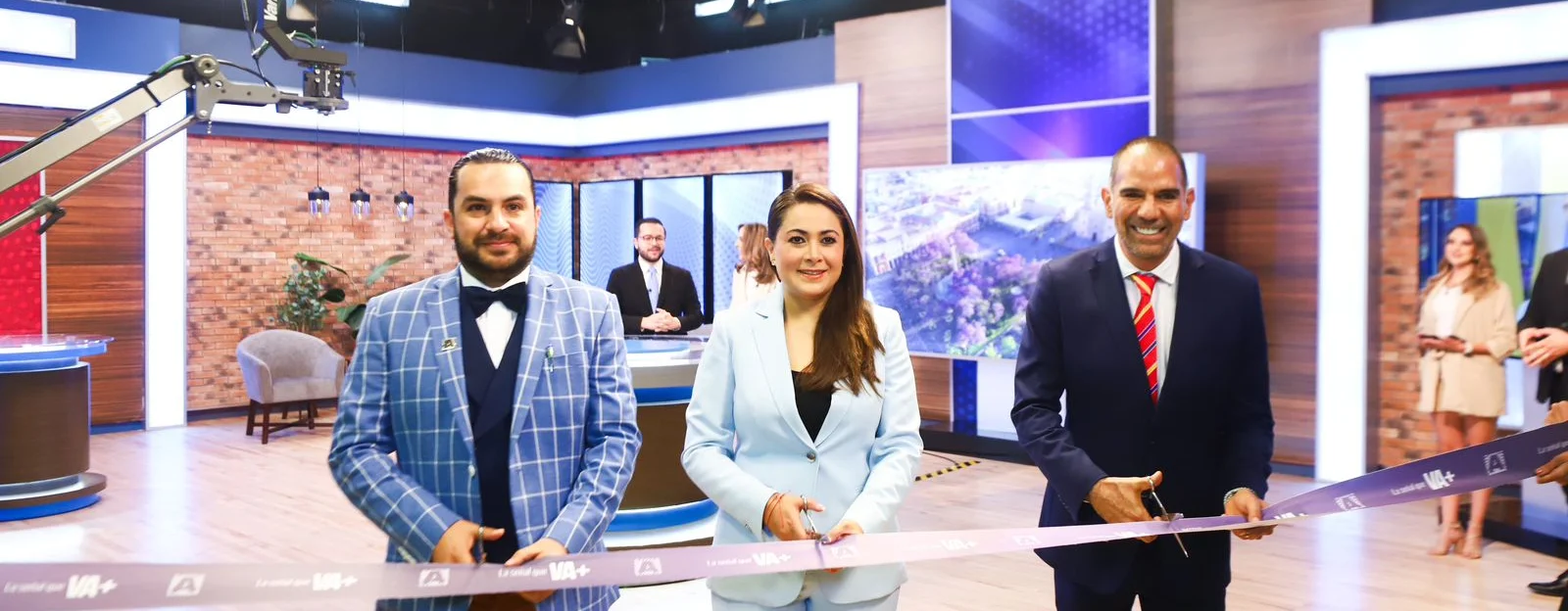 TERE JIMÉNEZ INAUGURA SET DE NOTICIAS EN RYTA, DONDE SE PRODUCIRÁN PROGRAMAS DE CALIDAD PARA AGUASCALIENTES