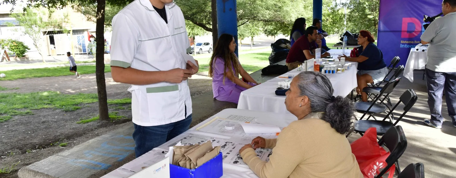 DIF ESTATAL INVITA A LOS HABITANTES DE SOLEDAD DE ABAJO EN COSÍO, A PARTICIPAR EN BRIGADA MÉDICA GRATUITA