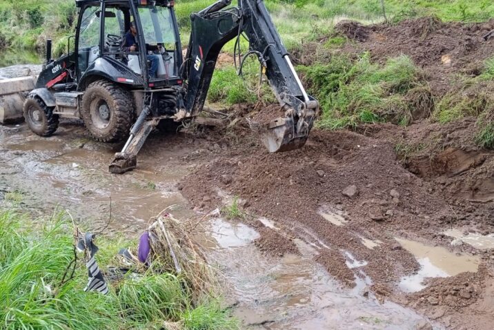TRAS LLUVIAS, MUNICIPIO CONTINÚA CON ACCIONES DE LIMPIEZA EN DIFERENTES PUNTOS DE LA CIUDAD