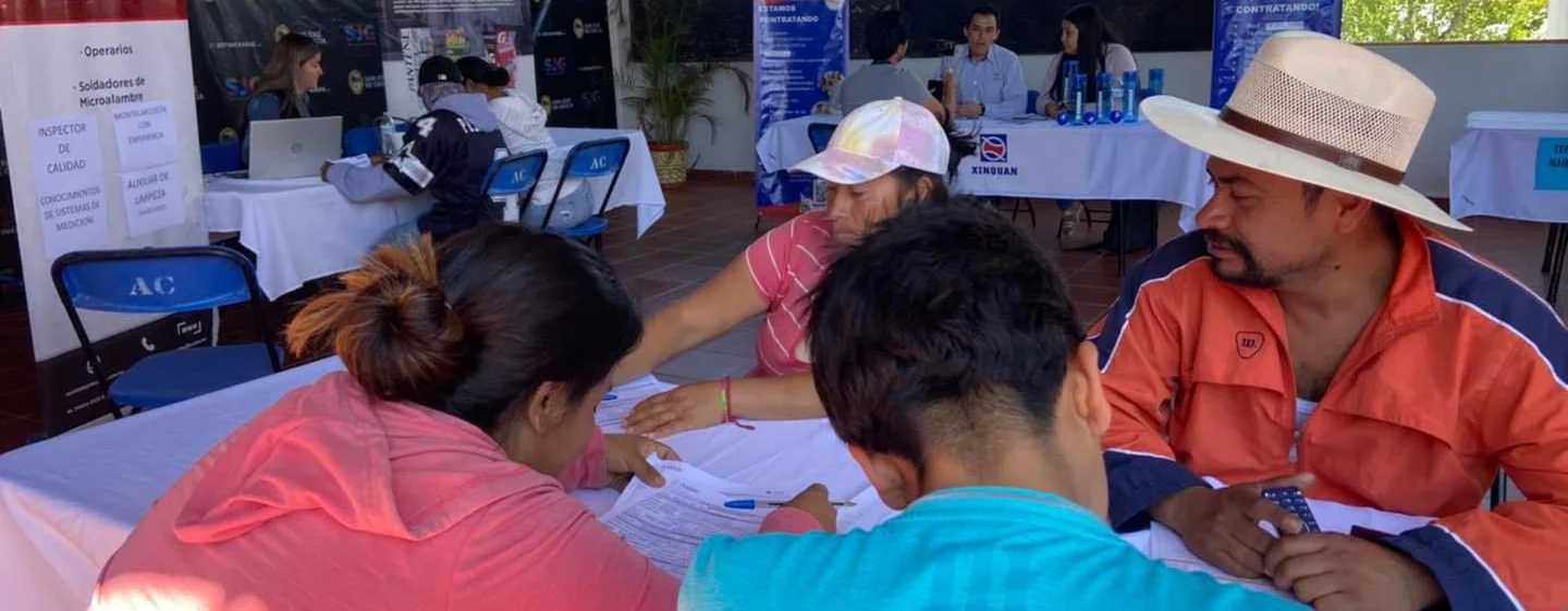 ESTE MARTES, BRIGADA DE EMPLEO EN CALVILLO: EN LA CABECERA MUNICIPAL Y EN LA COMUNIDAD DE OJOCALIENTE ESTE MARTES, BRIGADA DE EMPLEO EN CALVILLO: EN LA CABECERA MUNICIPAL Y EN LA COMUNIDAD DE OJOCALIENTE