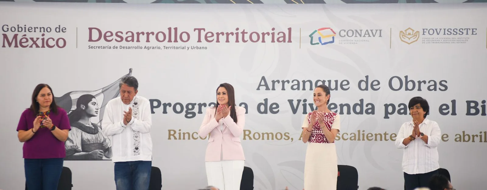 TERE JIMÉNEZ Y CLAUDIA SHEINBAUM IMPULSAN PROGRAMAS SOCIALES EN BENEFICIO DE AGUASCALIENTES TERE JIMÉNEZ Y CLAUDIA SHEINBAUM IMPULSAN PROGRAMAS SOCIALES EN BENEFICIO DE AGUASCALIENTES