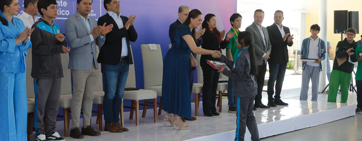 TERE JIMÉNEZ ENTREGA INFRAESTRUCTURA EDUCATIVA Y RECONOCE A GANADORES DE OLIMPIADAS NACIONALES E INTERNACIONALES DE MATEMÁTICAS