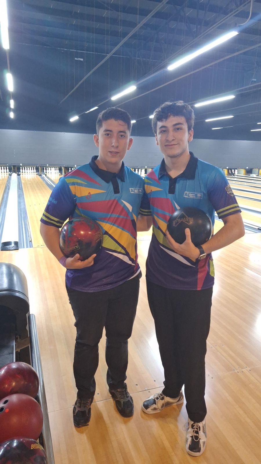 ¡Felicidades a nuestros gigantes del deporte! 🏅🎳 ¡Felicidades a nuestros gigantes del deporte! 🏅🎳