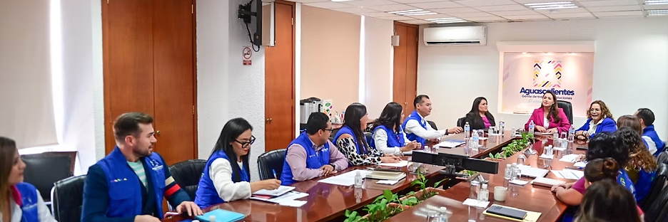 TERE JIMÉNEZ FORTALECE PROGRAMAS SOCIALES EN BENEFICIO DE LAS FAMILIAS DE AGUASCALIENTES TERE JIMÉNEZ FORTALECE PROGRAMAS SOCIALES EN BENEFICIO DE LAS FAMILIAS DE AGUASCALIENTES