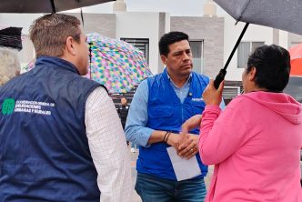 VISITÓ LEO MONTAÑEZ A VECINOS DEL FRACCIONAMIENTO VILLAS DE SAN JOSÉ VISITÓ LEO MONTAÑEZ A VECINOS DEL FRACCIONAMIENTO VILLAS DE SAN JOSÉ