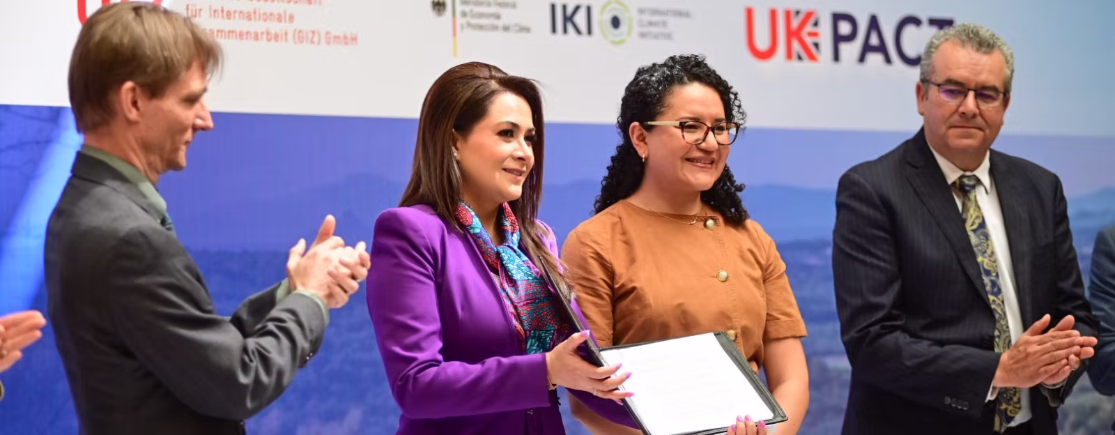 AGUASCALIENTES FORTALECE SU PLAN CONTRA EL CAMBIO CLIMÁTICO CON APOYO INTERNACIONAL AGUASCALIENTES FORTALECE SU PLAN CONTRA EL CAMBIO CLIMÁTICO CON APOYO INTERNACIONAL