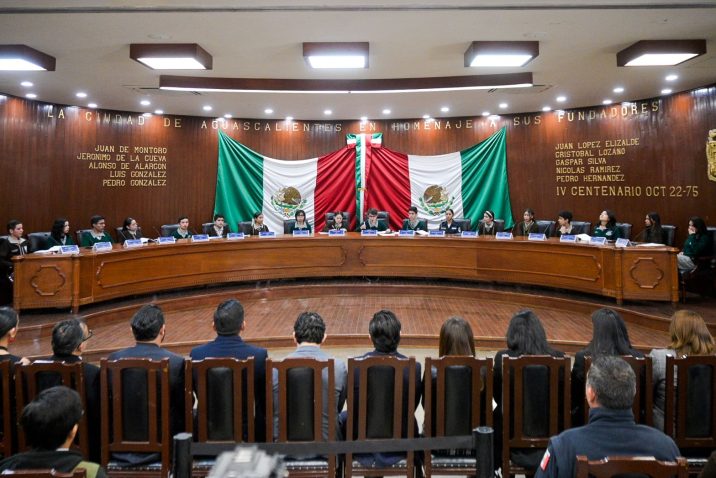 MUNICIPIO DE AGUASCALIENTES CONVOCA A PARTICIPAR EN EL CABILDO INFANTIL Y JUVENIL MUNICIPIO DE AGUASCALIENTES CONVOCA A PARTICIPAR EN EL CABILDO INFANTIL Y JUVENIL