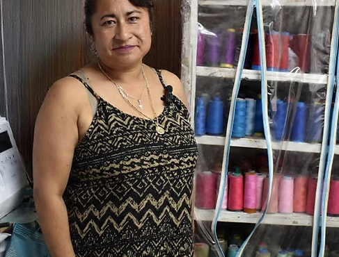 ESTUDIAR UN NUEVO OFICIO LE ABRIÓ CAMINO A ESMERALDA PARA SALIR ADELANTE ESTUDIAR UN NUEVO OFICIO LE ABRIÓ CAMINO A ESMERALDA PARA SALIR ADELANTE