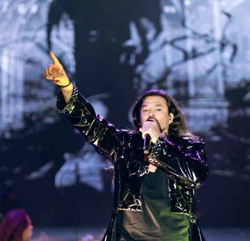 Gran concierto de Mago de Oz vivimos la noche de ayer en el Foro de las Estrellas de la #FNSM26.