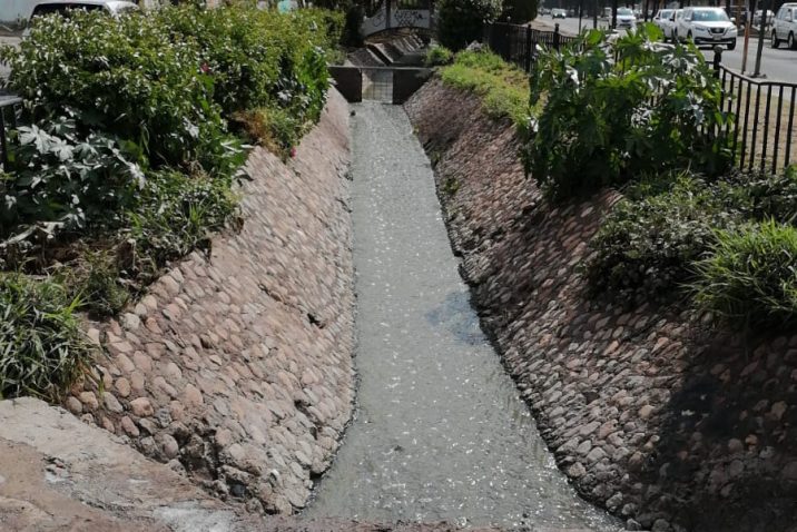 INTENSIFICA MUNICIPIO DE AGUASCALIENTES LIMPIEZA EN EL CANAL DE LA AVENIDA GABRIELA MISTRAL INTENSIFICA MUNICIPIO DE AGUASCALIENTES LIMPIEZA EN EL CANAL DE LA AVENIDA GABRIELA MISTRAL