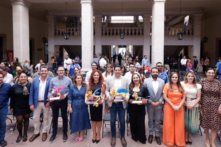 ENTREGA LEO MONTAÑEZ RECONOCIMIENTOS DEL PROGRAMA MUNICIPAL DE ADMINISTRACIÓN SUSTENTABLE 2025