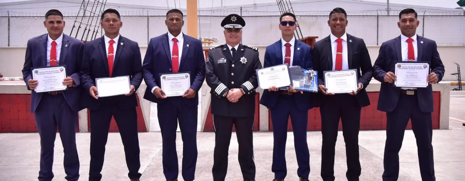 INTEGRANTES DEL GRUPO DE OPERACIONES ESPECIALES DESTACAN EN CAPACITACIÓN DE LA SECRETARÍA DE MARINA