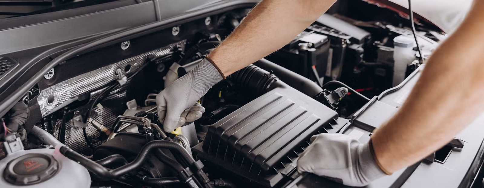 PEQUEÑAS EMPRESAS LOCALES PODRÁN CONVERTIRSE EN PROVEEDORAS DE LA INDUSTRIA AUTOMOTRIZ PEQUEÑAS EMPRESAS LOCALES PODRÁN CONVERTIRSE EN PROVEEDORAS DE LA INDUSTRIA AUTOMOTRIZ
