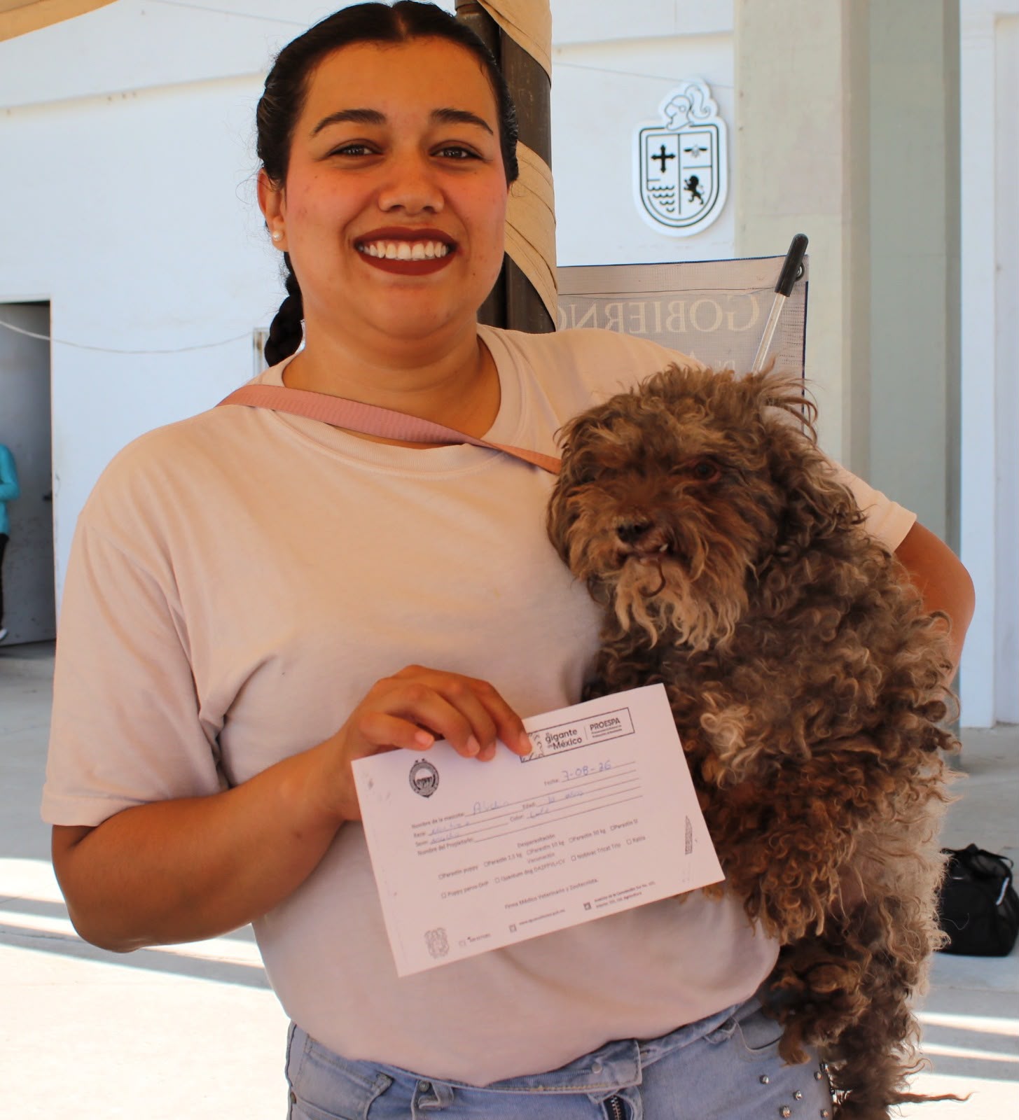 Con la participación de las familias y personas cuidadoras de animales de compañía, brindamos 695 servicios gratuitos a través de la Caravana de Salud Canina y Felina.