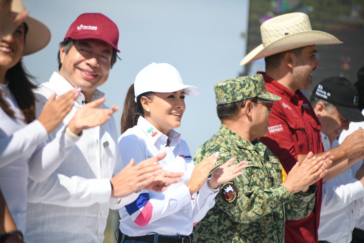 TERE JIMÉNEZ ENCABEZA JORNADA NACIONAL DE REFORESTACIÓN EN AGUASCALIENTES TERE JIMÉNEZ ENCABEZA JORNADA NACIONAL DE REFORESTACIÓN EN AGUASCALIENTES
