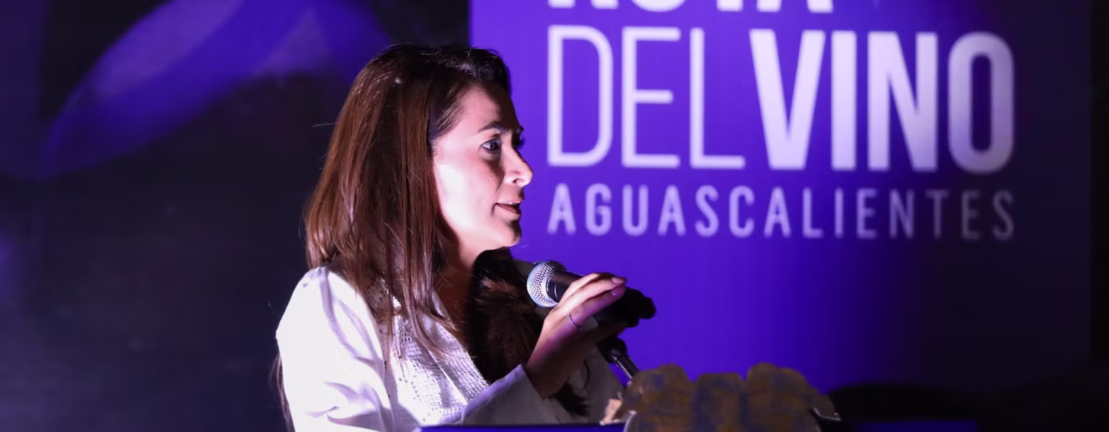 TERE JIMÉNEZ INAUGURA LA FERIA DE LA UVA; 230 UNIFORMADOS PARTICIPARÁN EN EL OPERATIVO DE SEGURIDAD