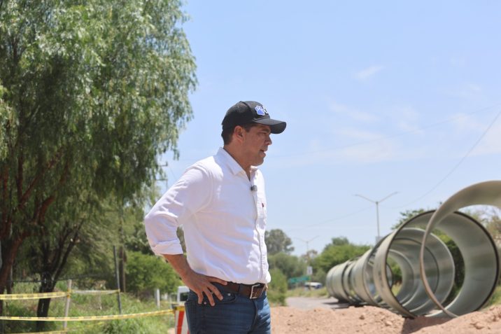 AVANZA MUNICIPIO CON LA REHABILITACIÓN DE COLECTOR PLUVIAL EN EL BOULEVARD JUAN PABLO II