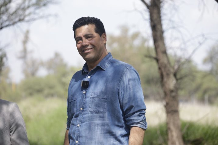 LEO MONTAÑEZ PROVEE DE UN SERVICIO MÁS EFICIENTE DE ALCANTARILLADO SANITARIO A VECINOS DE LA COLONIA DEL CARMEN LEO MONTAÑEZ PROVEE DE UN SERVICIO MÁS EFICIENTE DE ALCANTARILLADO SANITARIO A VECINOS DE LA COLONIA DEL CARMEN