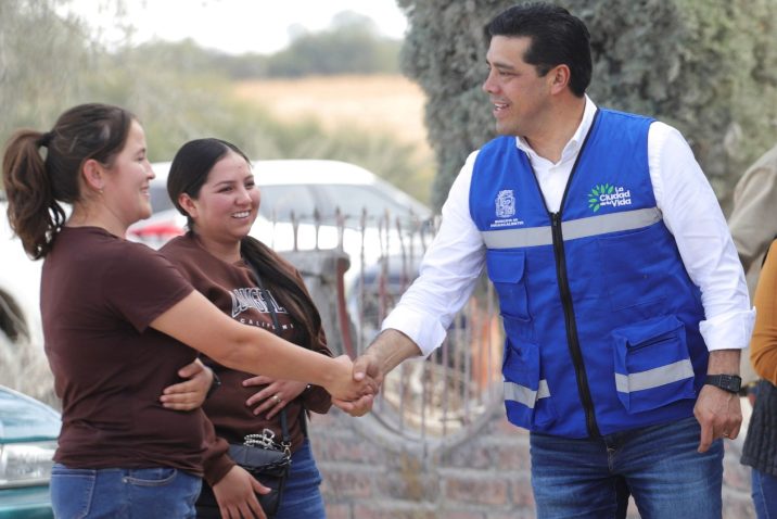 IMPULSA LEO MONTAÑEZ LA REHABILITACIÓN DE LA RED DE ALCANTARILLADO EN EL CÓBANO